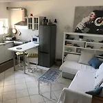 Casa Gorilla